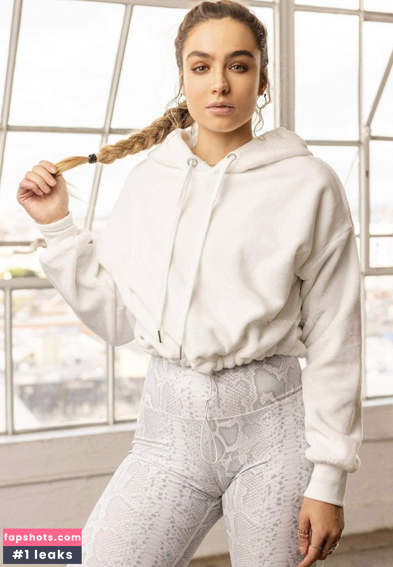 Sommer Ray gallery photo #848