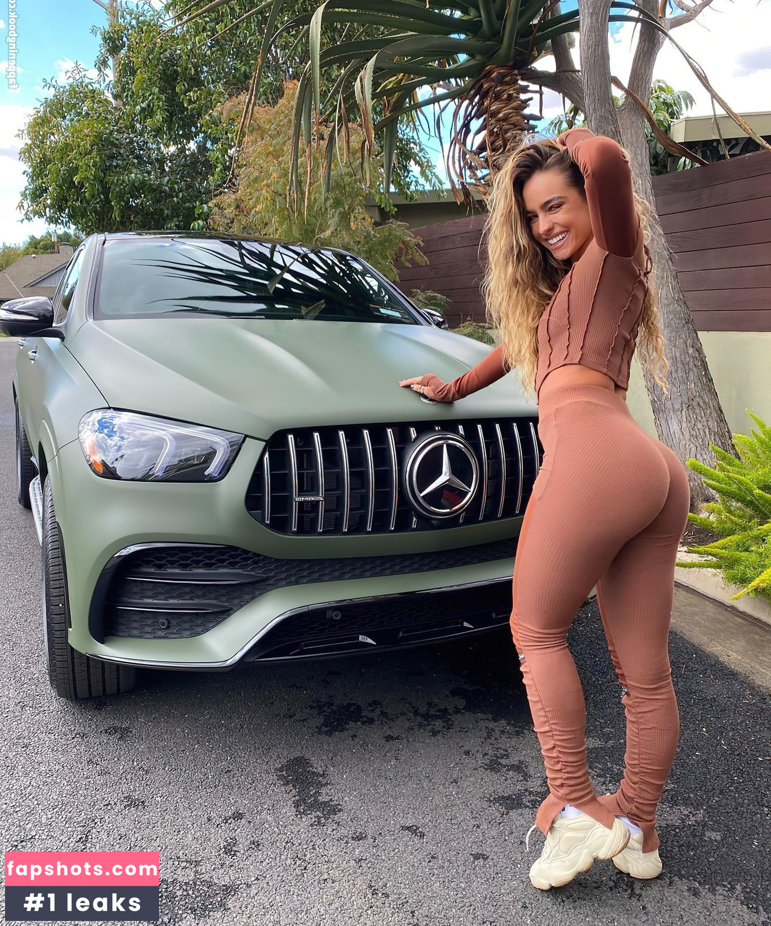 Sommer Ray gallery photo #875