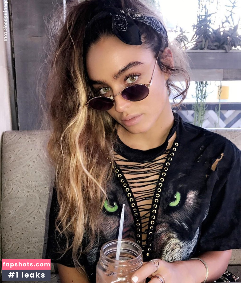 Sommer Ray gallery photo #989