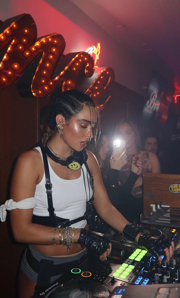 sommer-ray gallery photo #1286