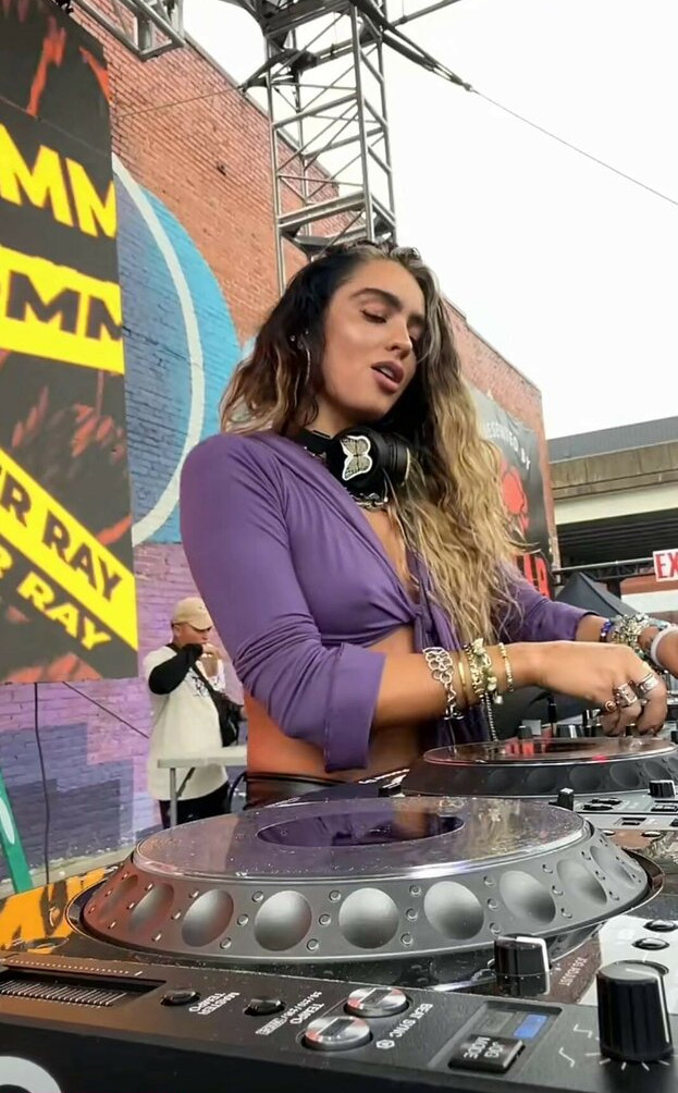 sommer-ray gallery photo #1522