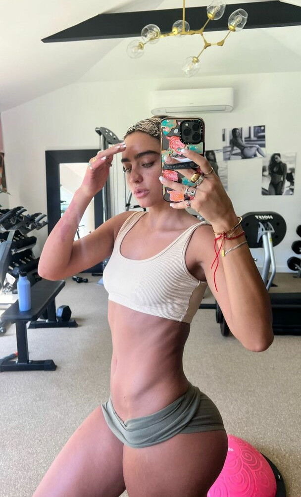 sommer-ray gallery photo #2025