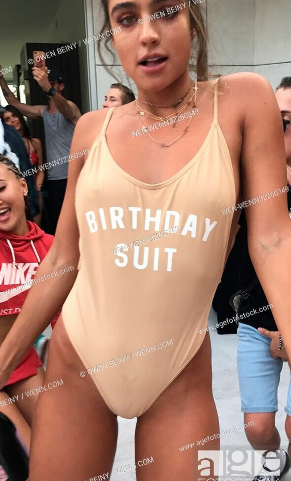 sommer-ray gallery photo #2581