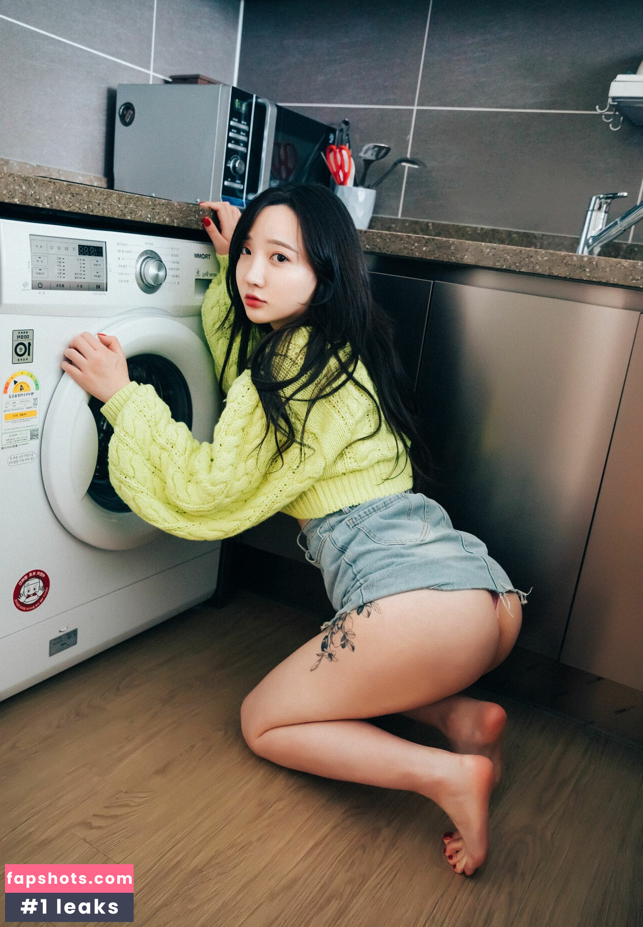 Son Ye Eun gallery photo #102