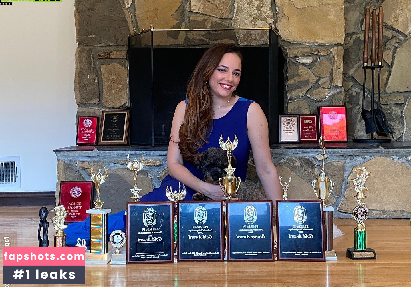 Sona Movsesian gallery photo #8