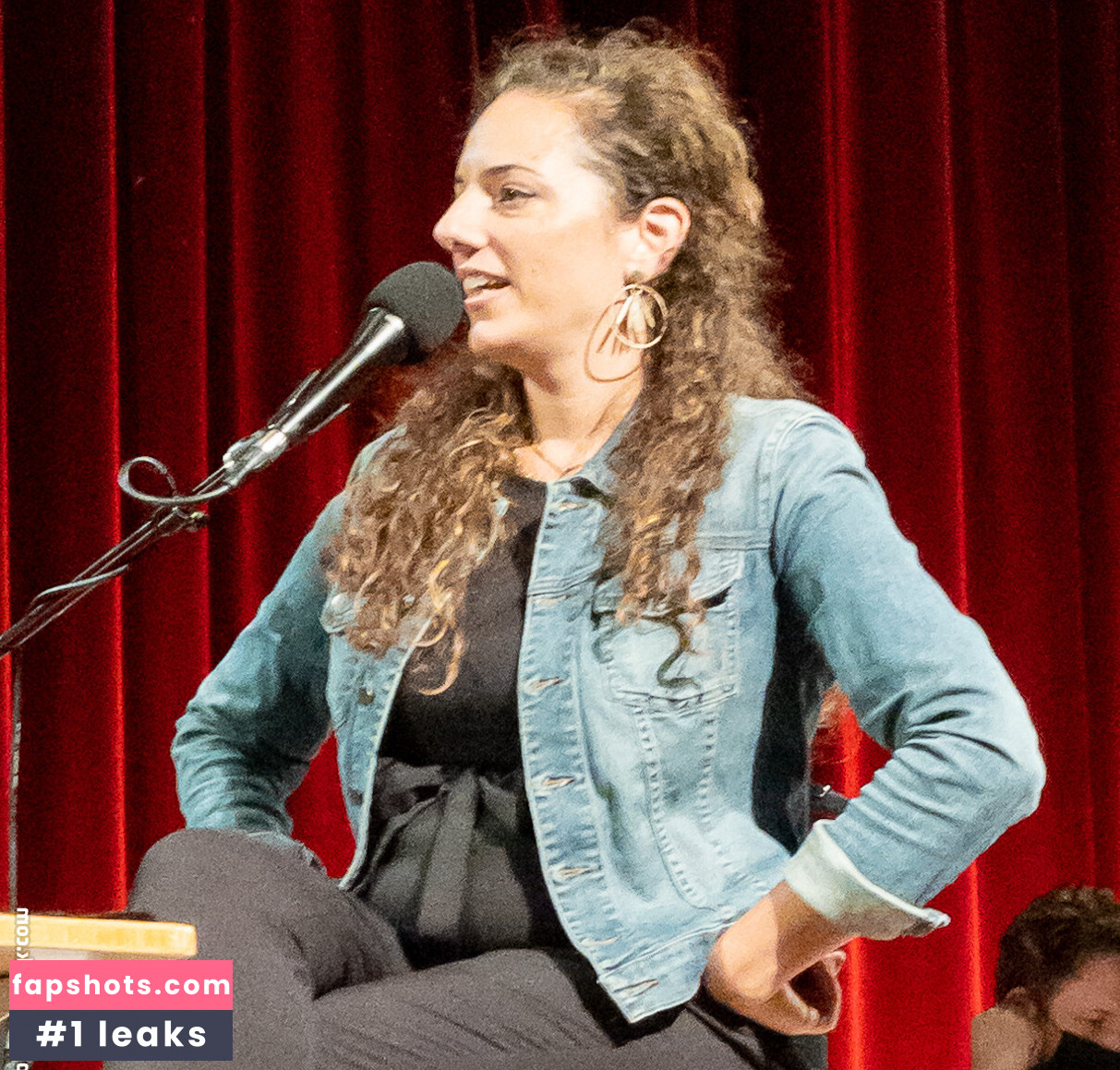 Sona Movsesian gallery photo #10