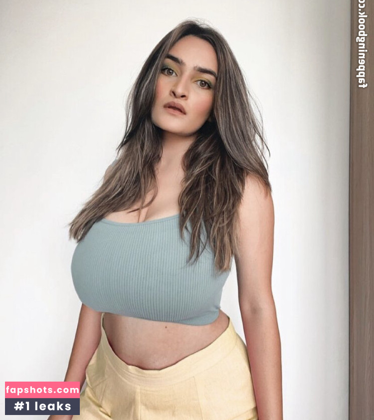 Sonali Malhotra gallery photo #20