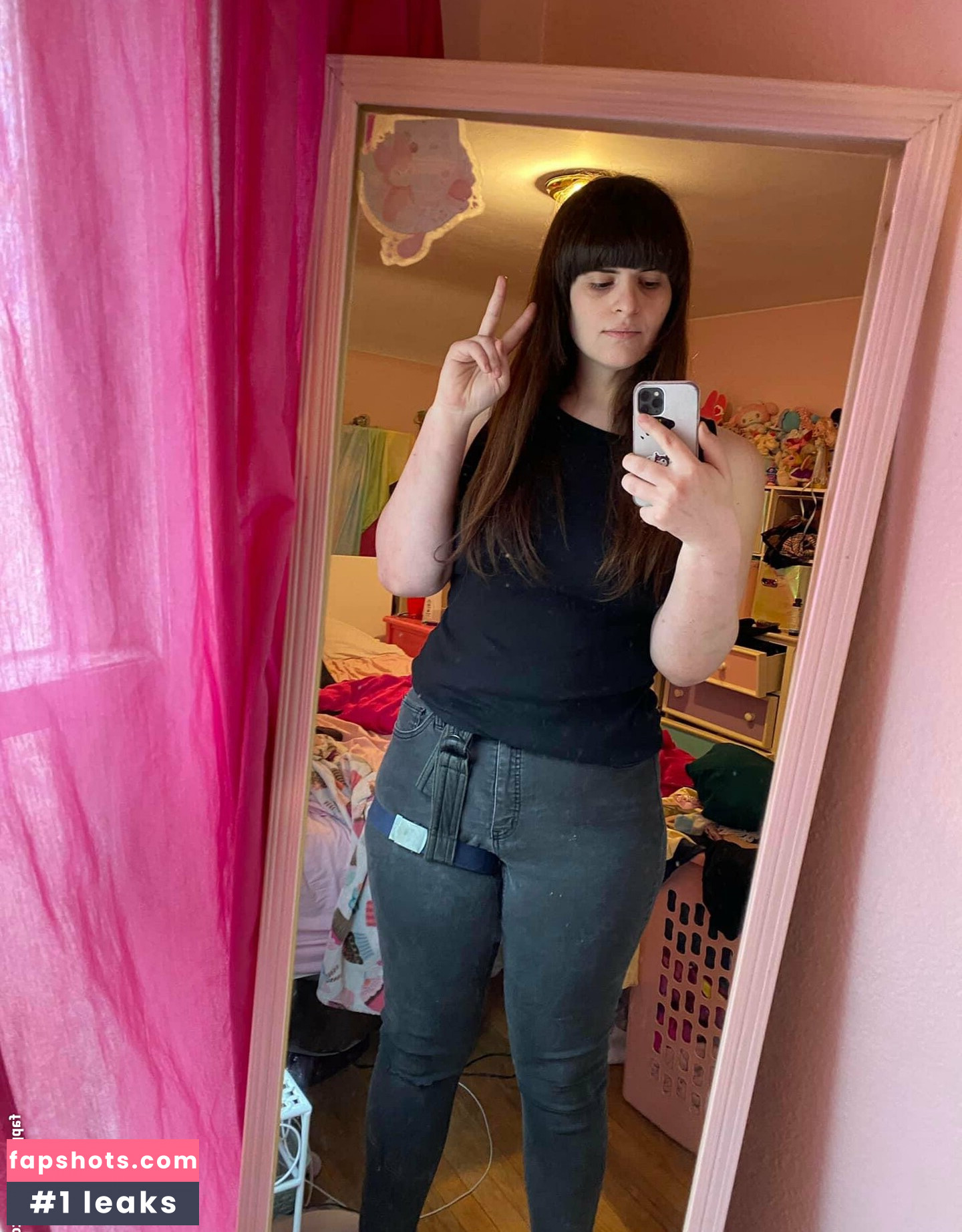 Soni Tranitron Filtración Desnuda OnlyFans Foto #2 - Fapshots