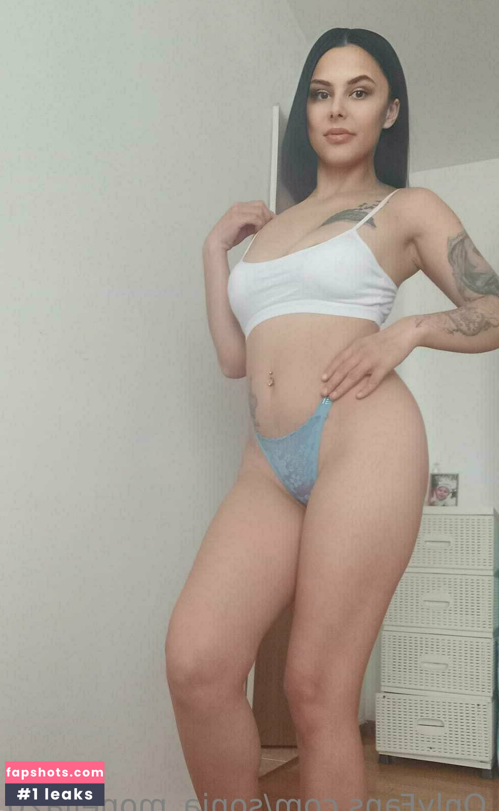 sonia_monella20 gallery photo #4