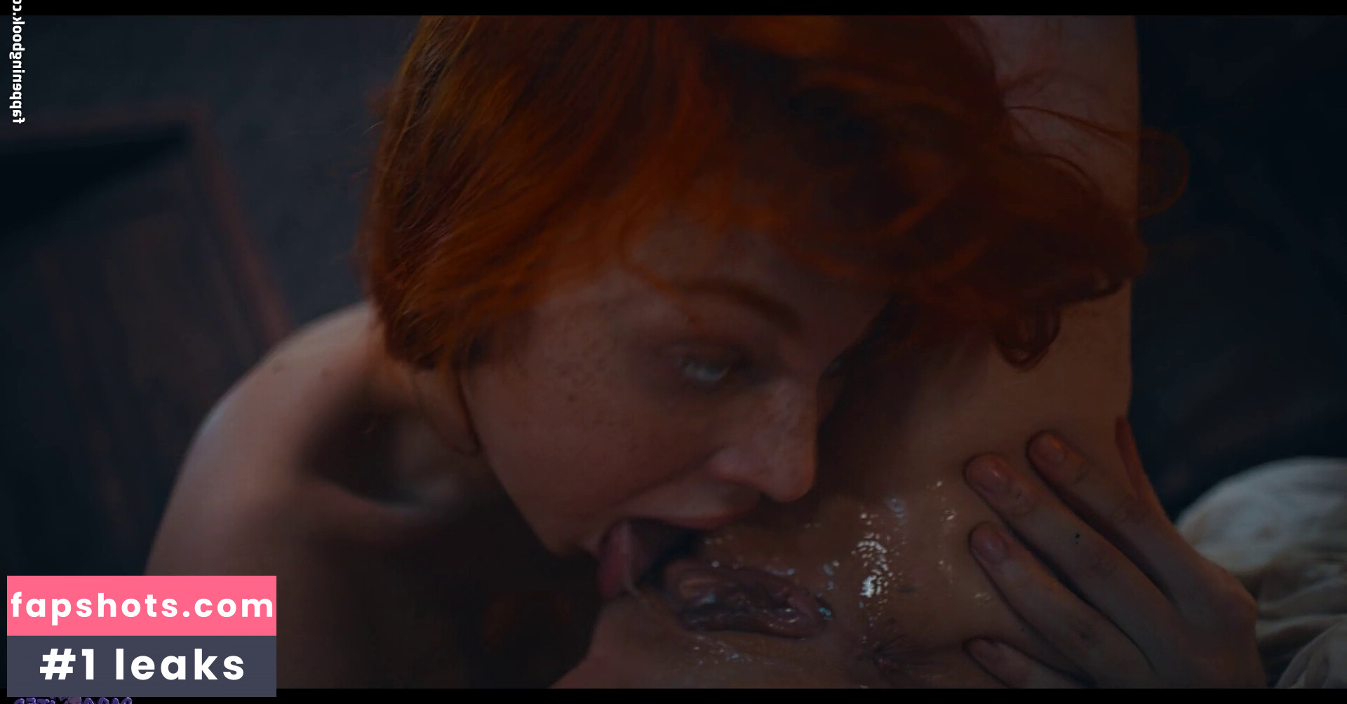 Sonia Red Fox gallery photo #2