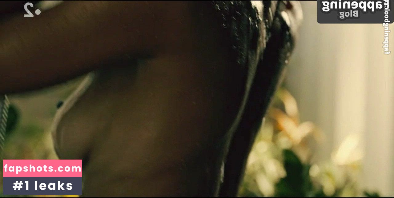 Sonia Rolland gallery photo #19