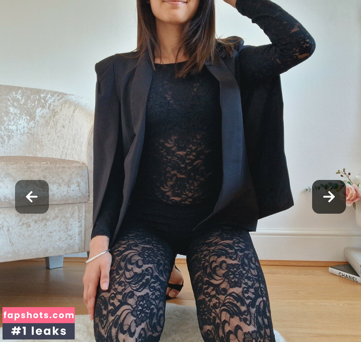 SoniPanda gallery photo #17