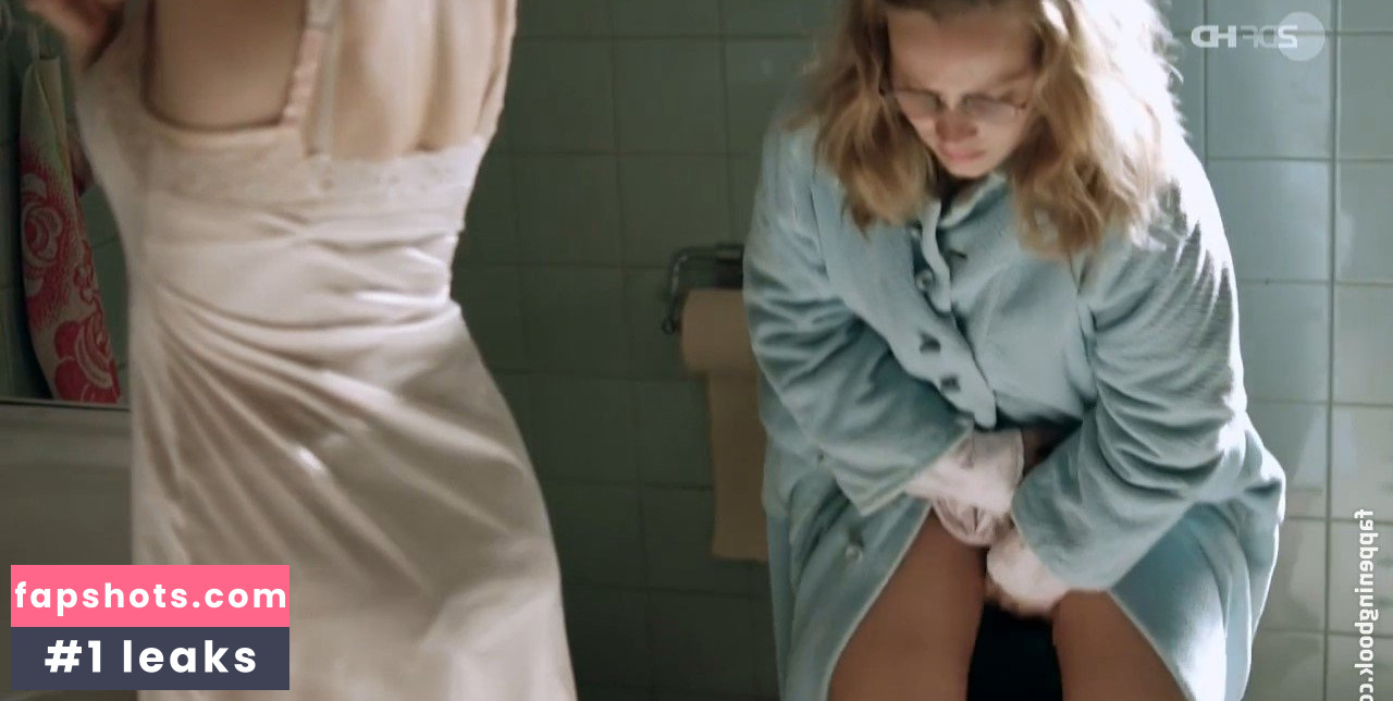 Sonja Gerhardt gallery photo #46