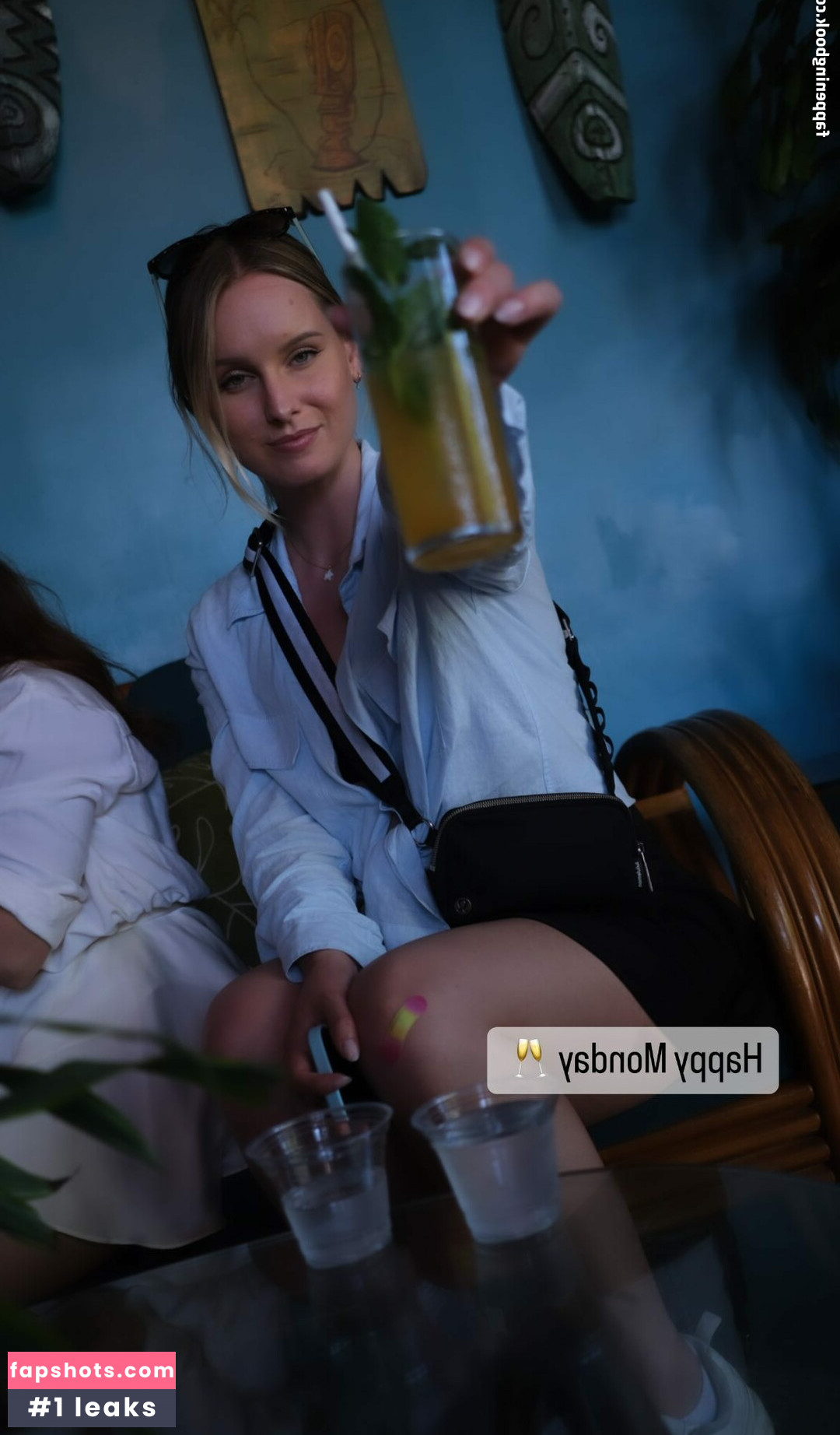 Sonja Reid gallery photo #108