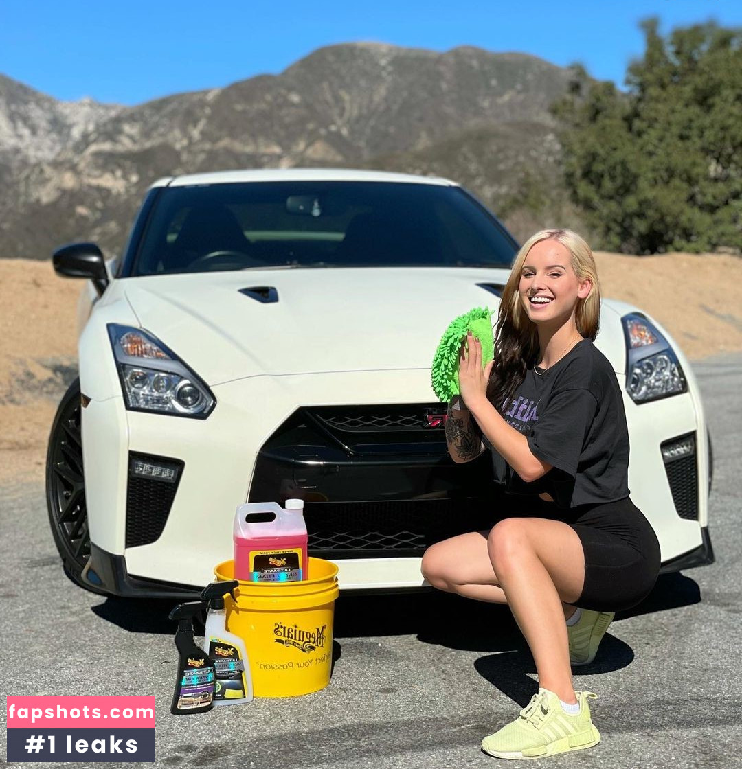 Sonja Reid gallery photo #120