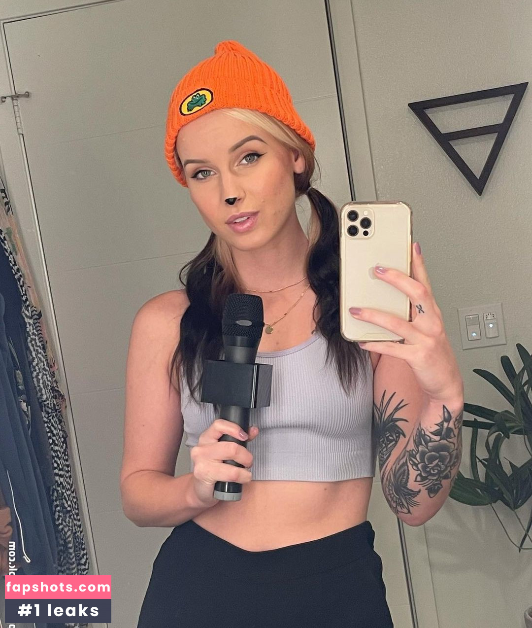 Sonja Reid gallery photo #121