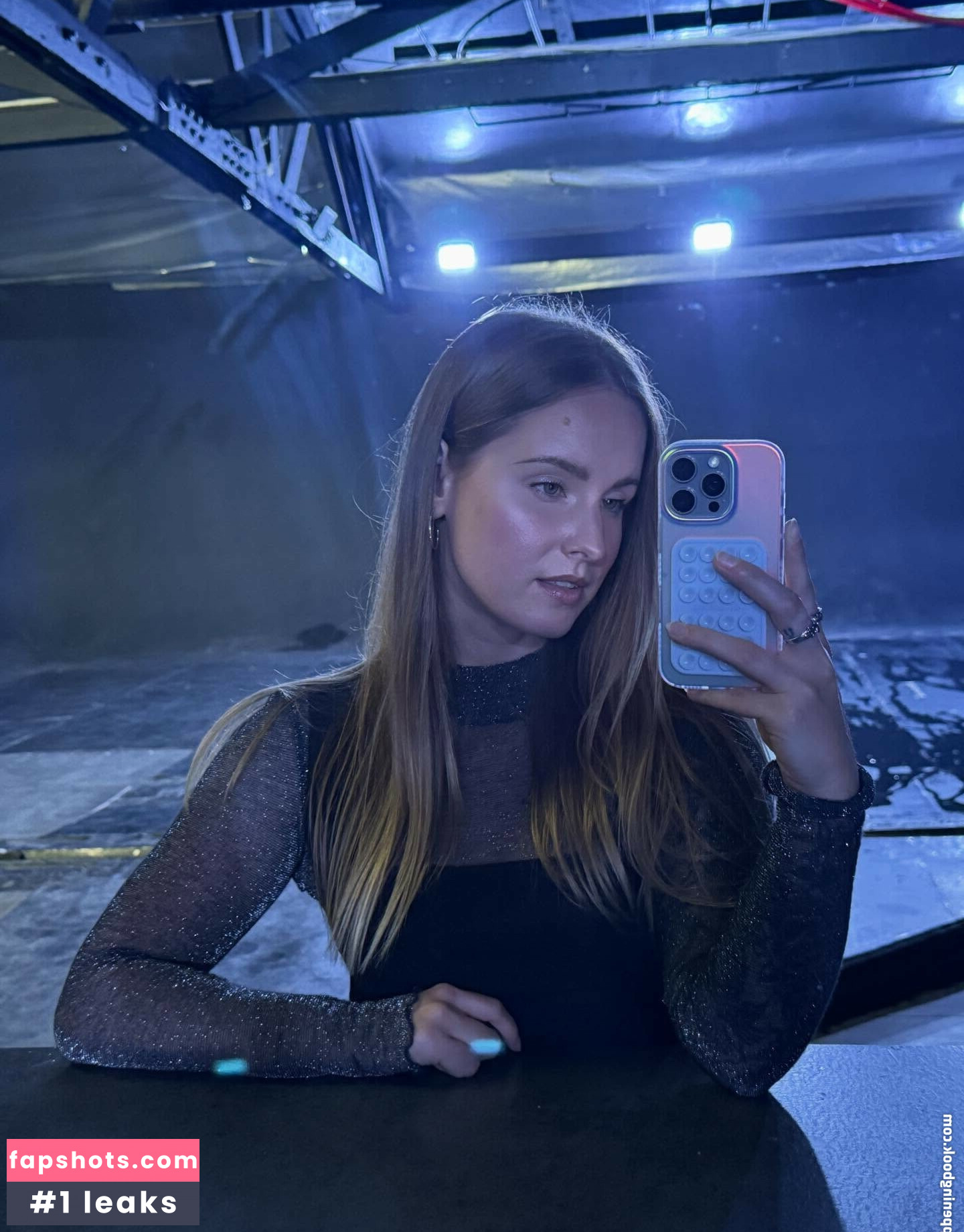 Sonja Reid gallery photo #16