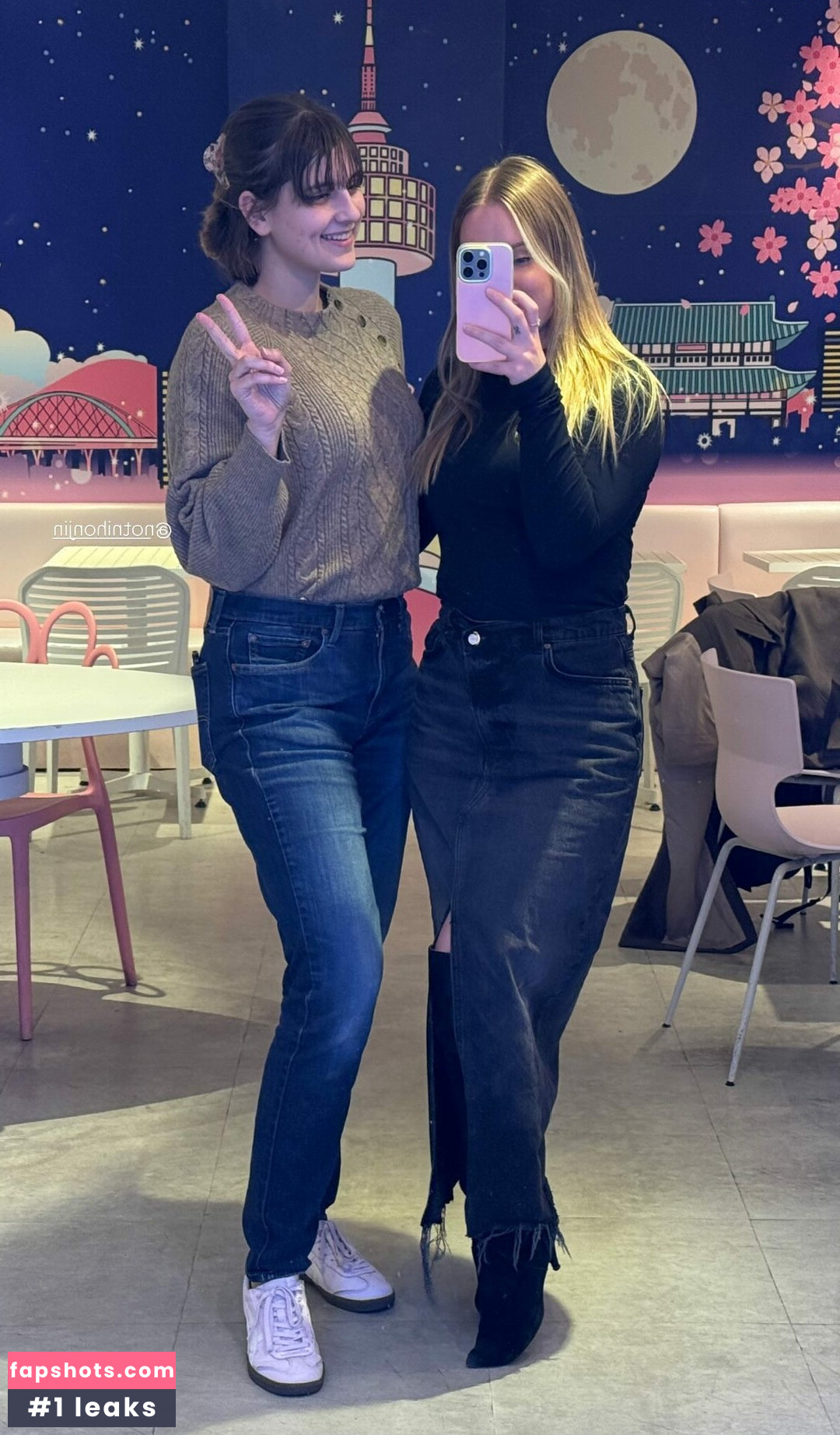 Sonja Reid gallery photo #40