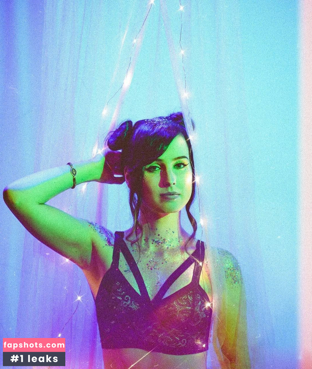 Sonja Reid gallery photo #52