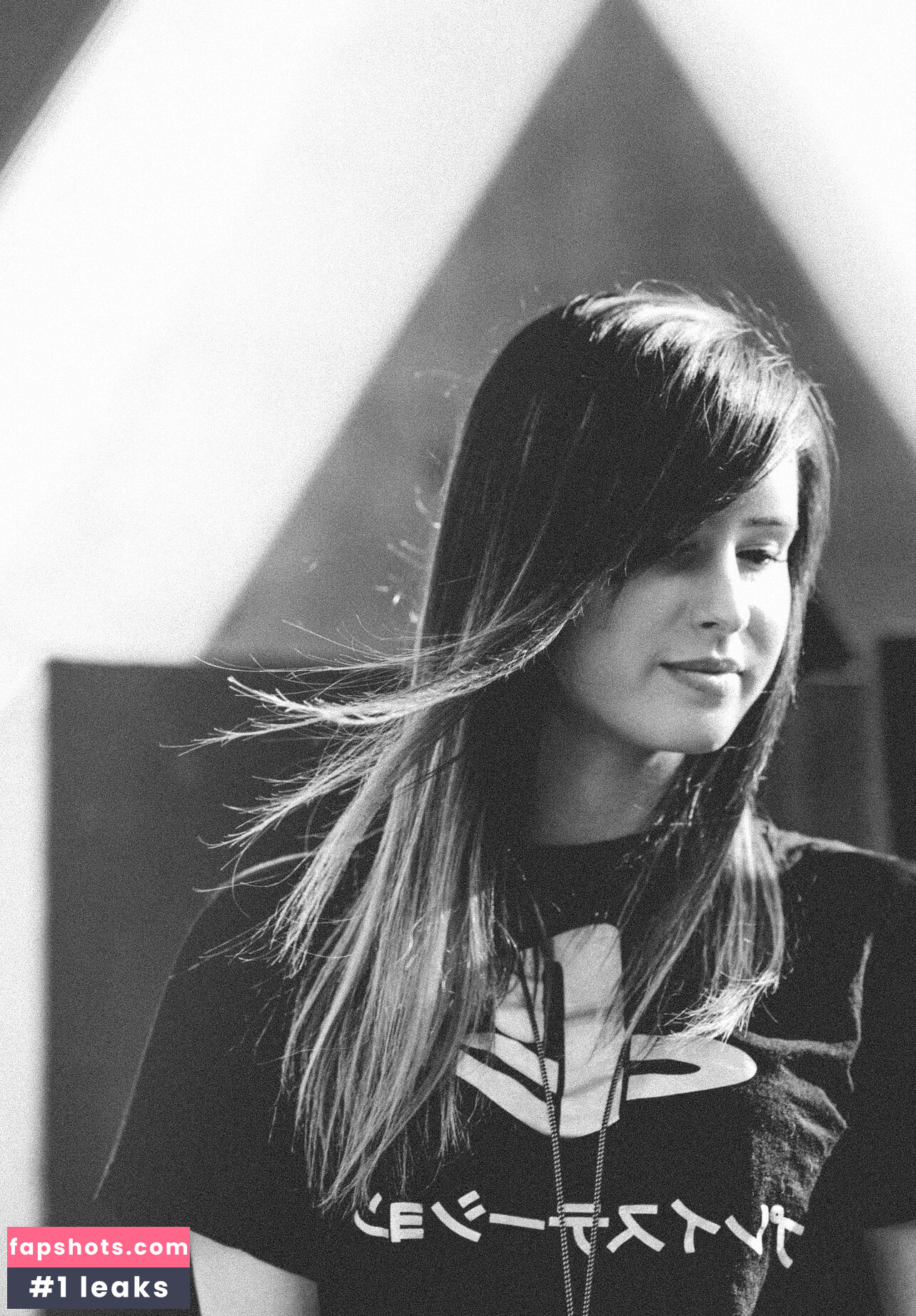 Sonja Reid gallery photo #57