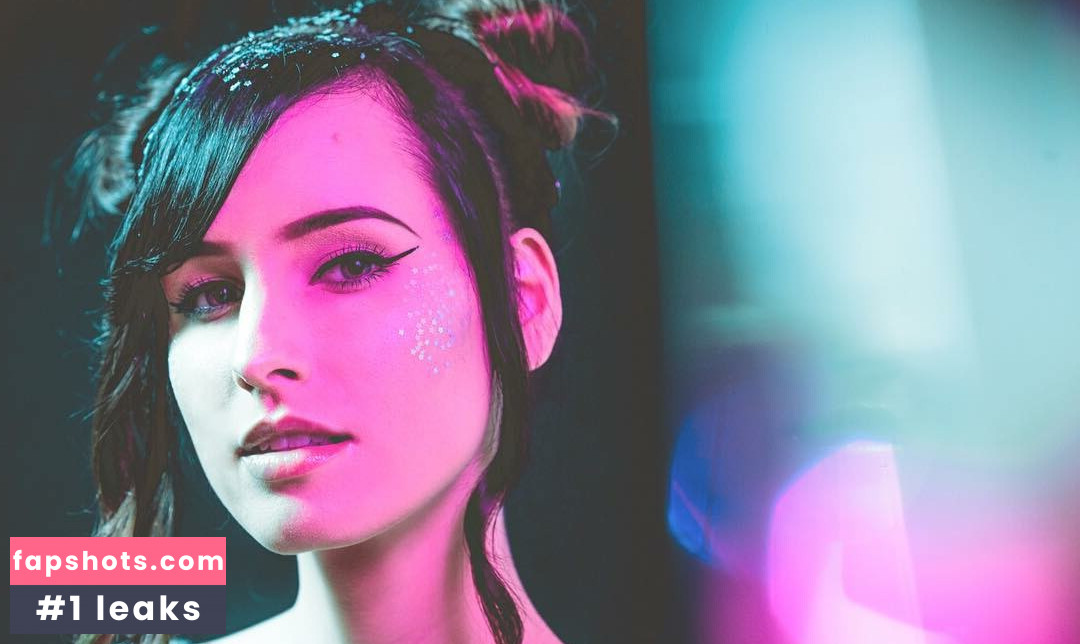 Sonja Reid gallery photo #65