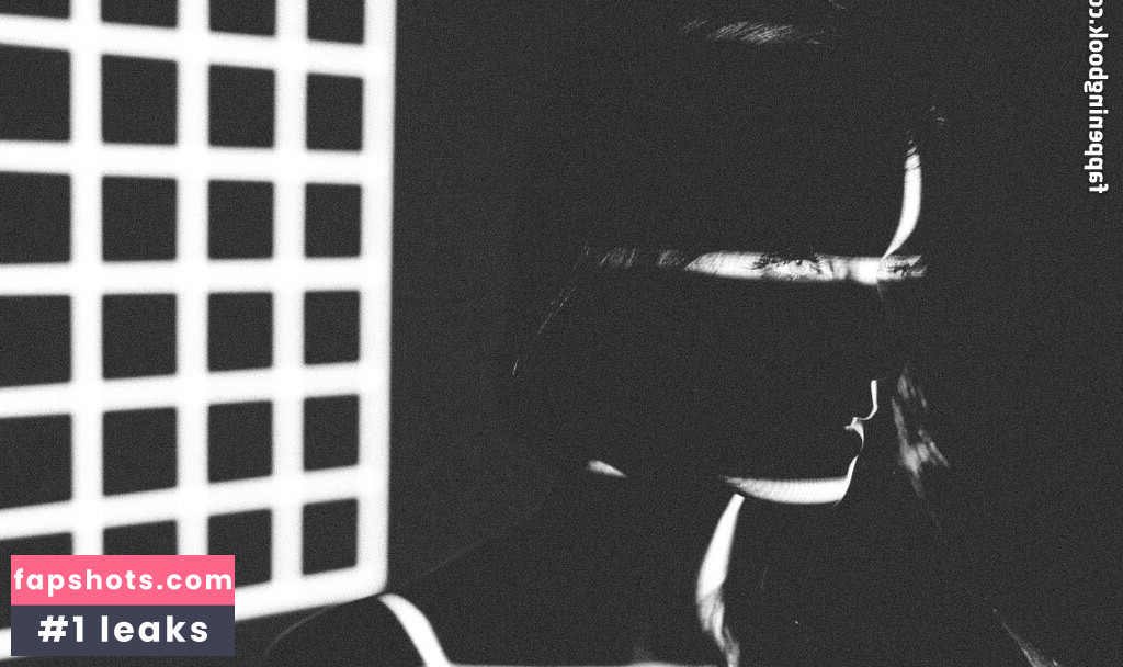 Sonja Reid gallery photo #66