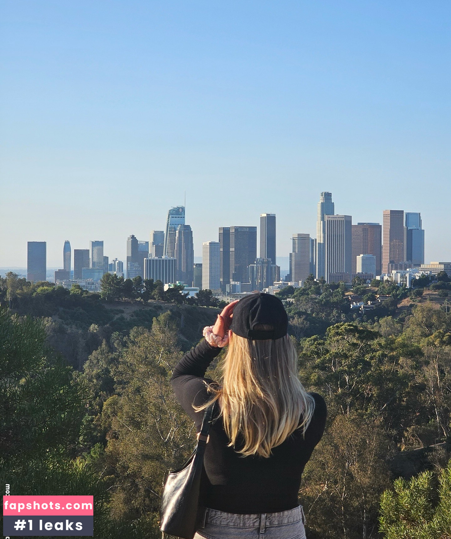 Sonja Reid gallery photo #80