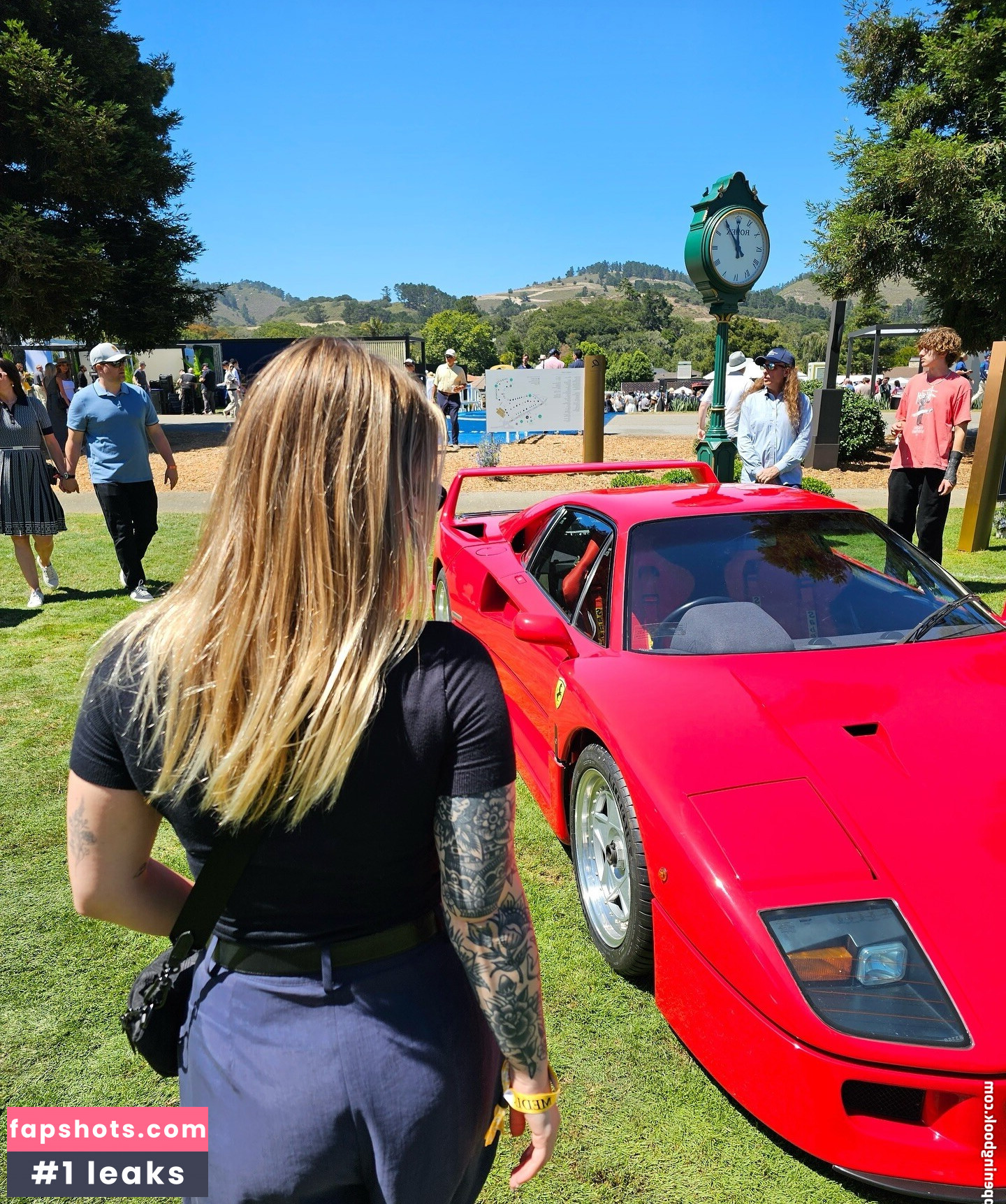 Sonja Reid gallery photo #85