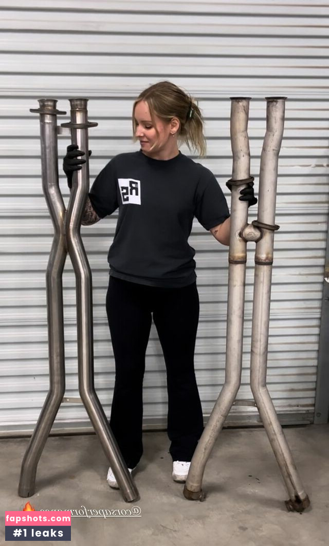 Sonja Reid gallery photo #98