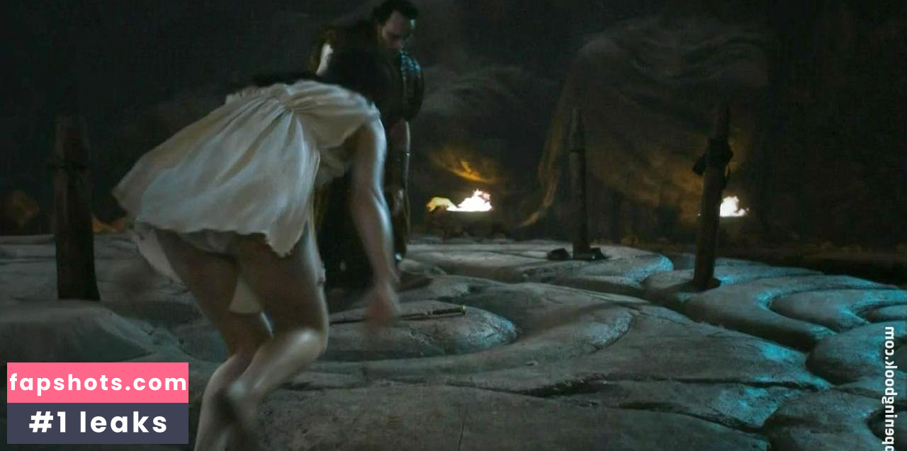 Sonya Cassidy gallery photo #17