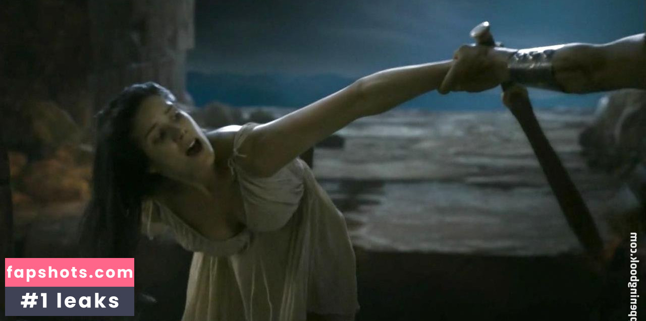 Sonya Cassidy gallery photo #20