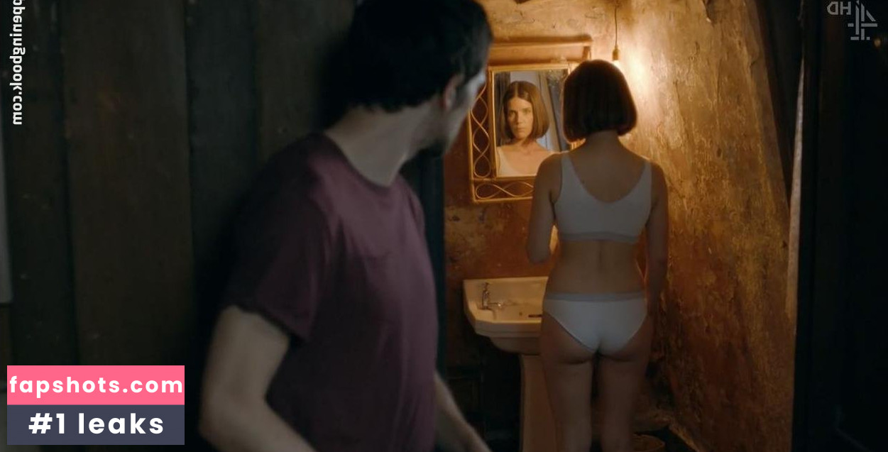 Sonya Cassidy gallery photo #34