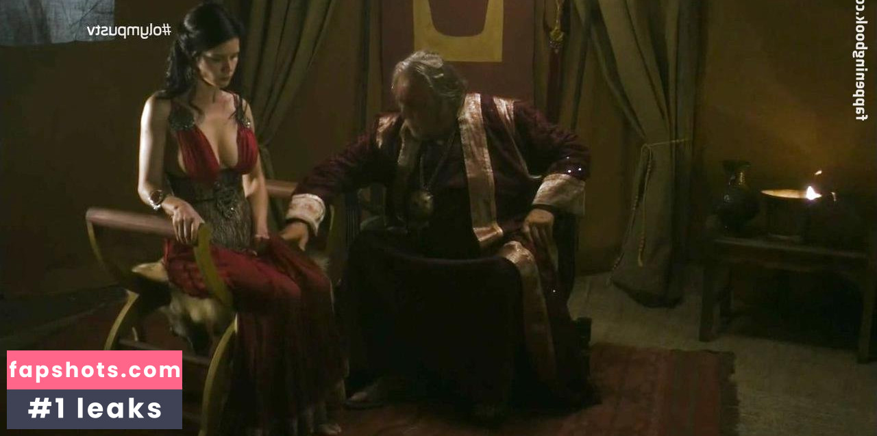 Sonya Cassidy gallery photo #6