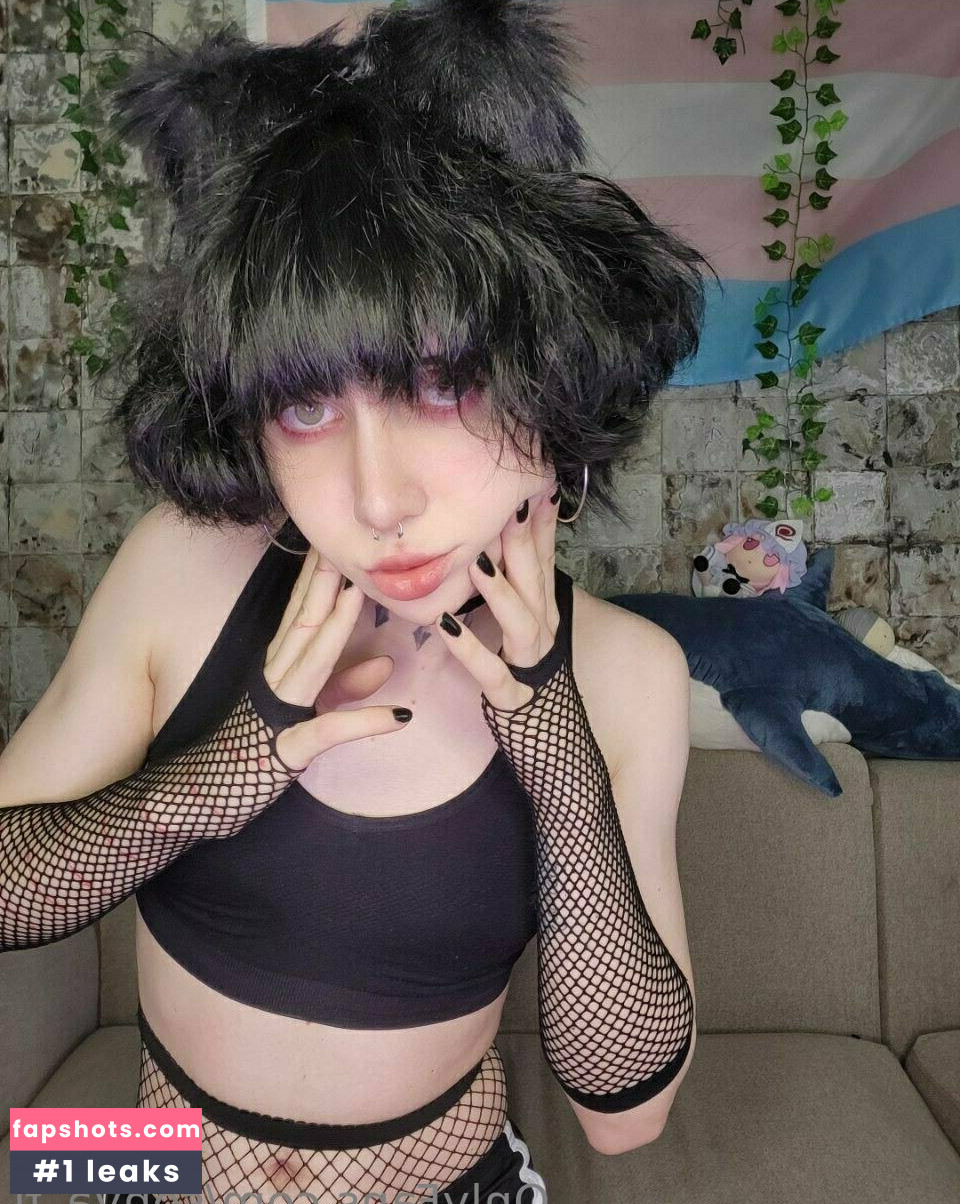 sonya_fj gallery photo #17