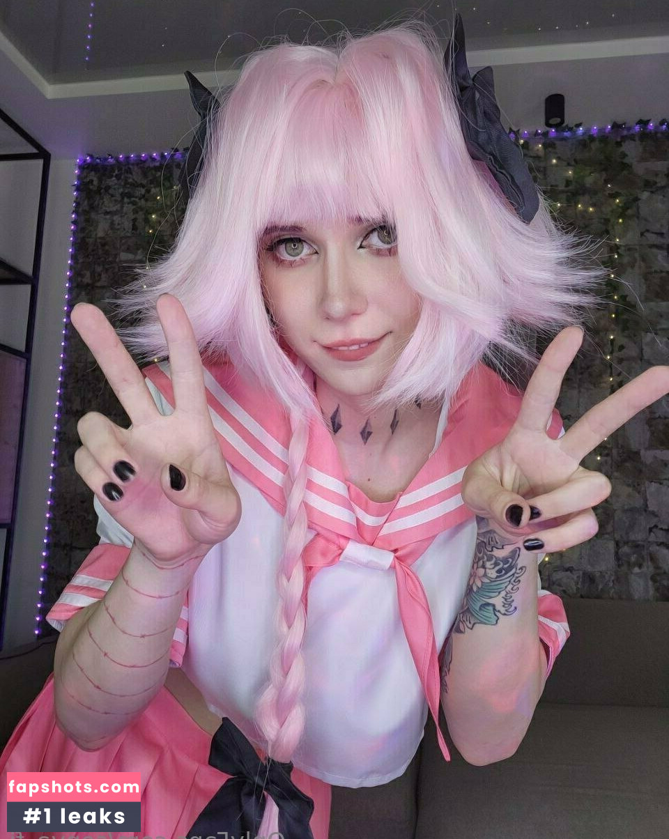 sonya_fj gallery photo #18