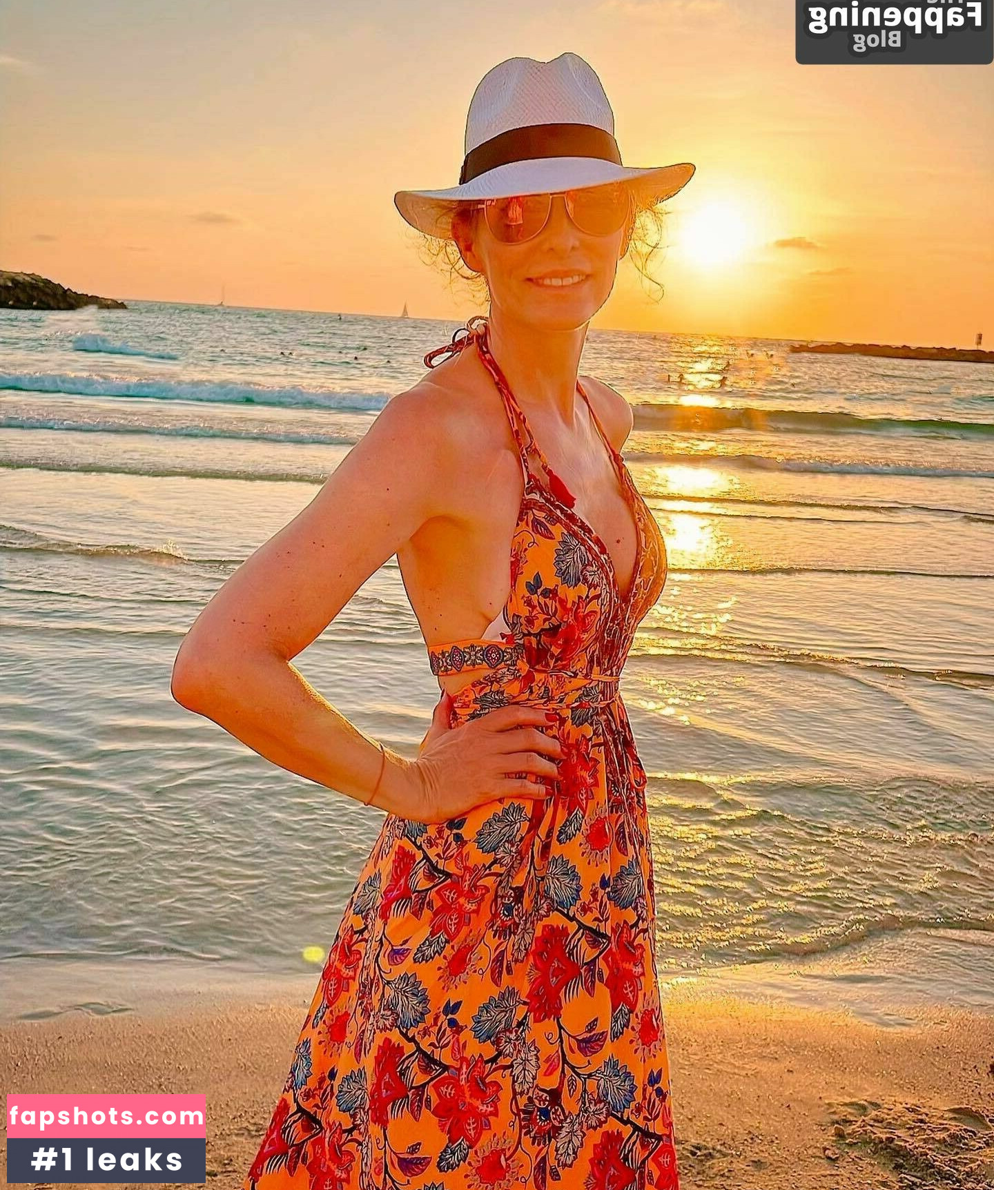 Sonya Kraus gallery photo #19