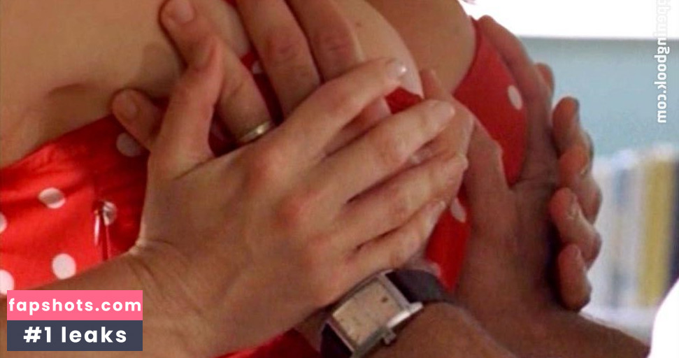 Sonya Kraus gallery photo #316