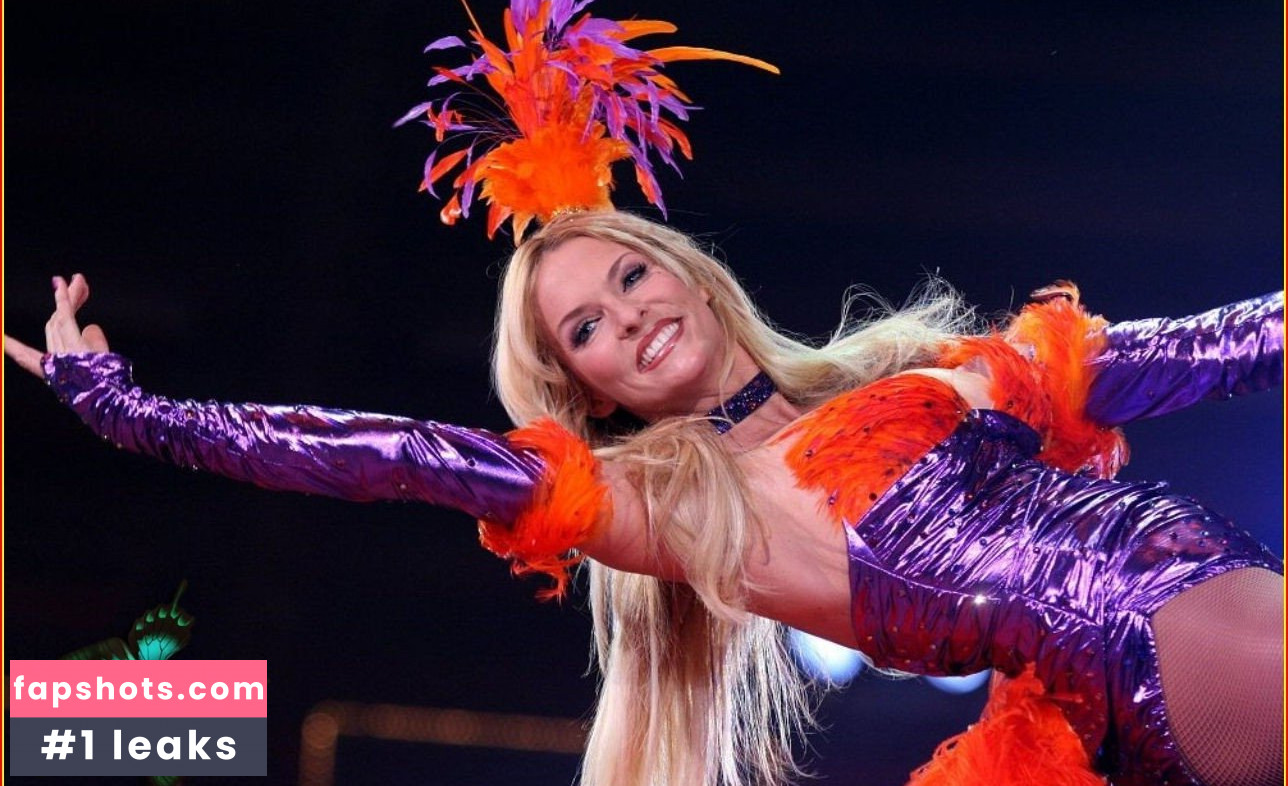 Sonya Kraus gallery photo #403