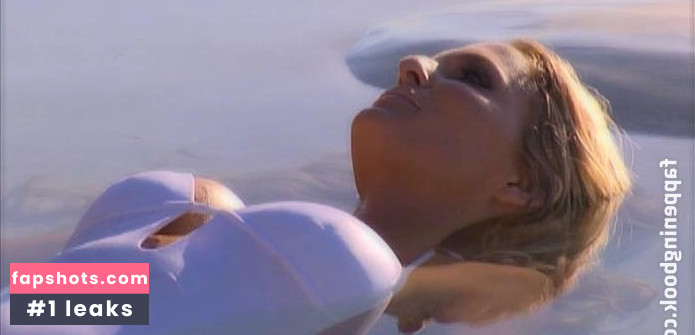 Sonya Kraus gallery photo #438