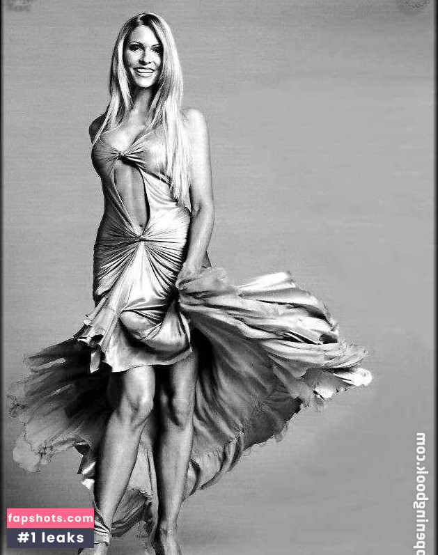 Sonya Kraus gallery photo #466