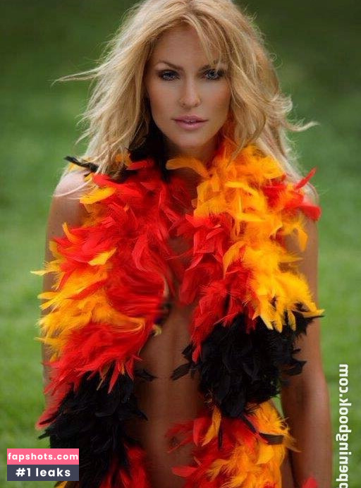 Sonya Kraus gallery photo #517