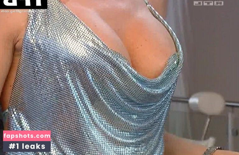 Sonya Kraus gallery photo #72