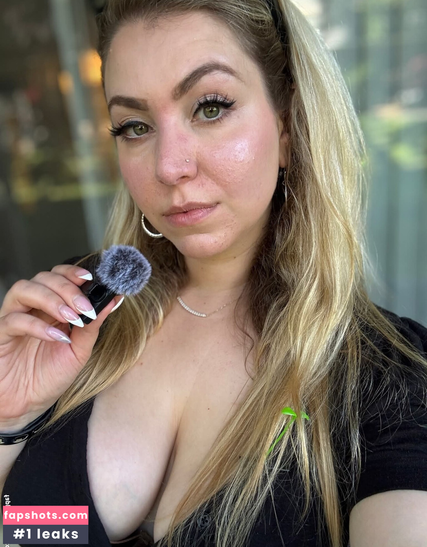 Sonya Maya gallery photo #2