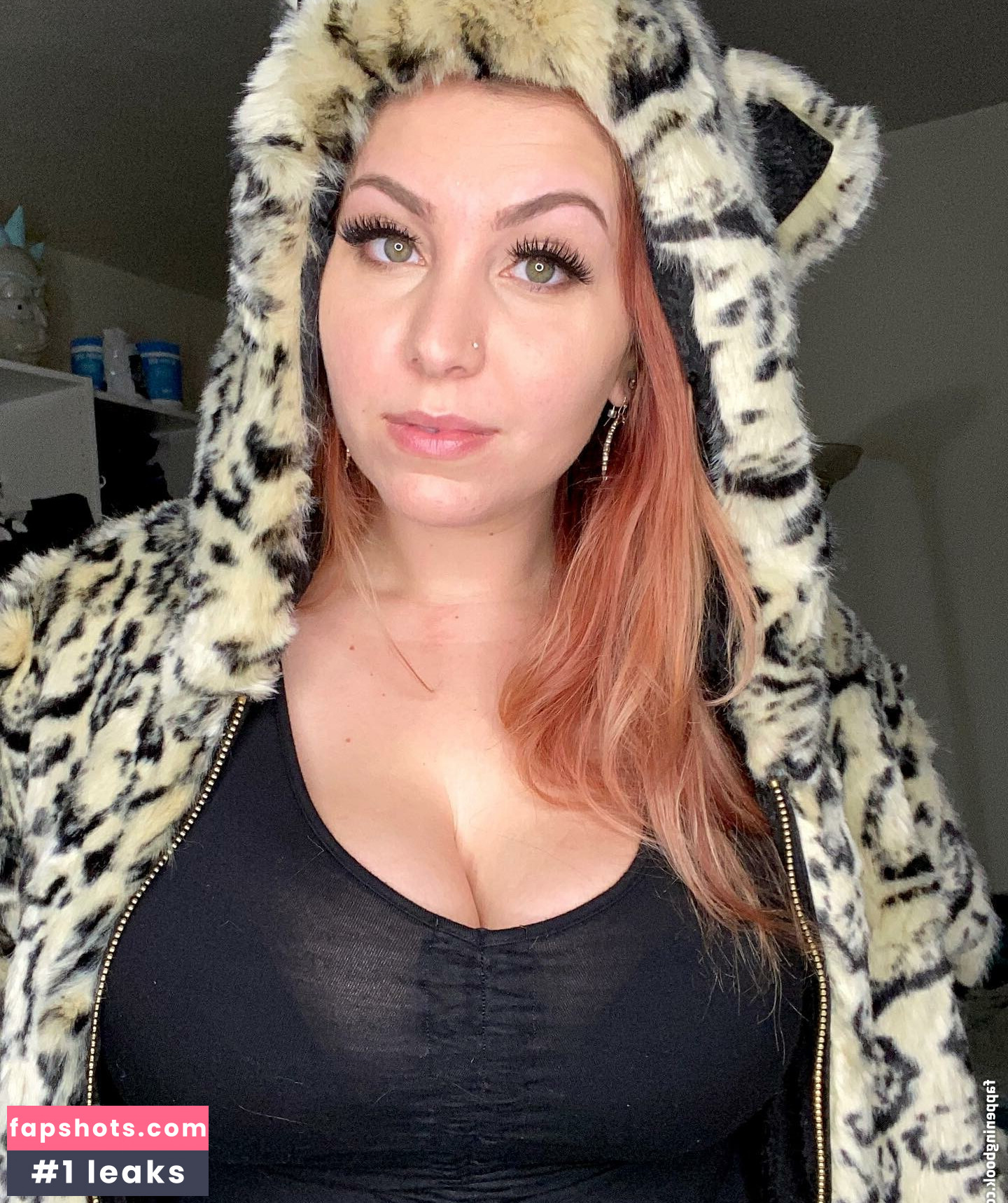 Sonya Maya gallery photo #10