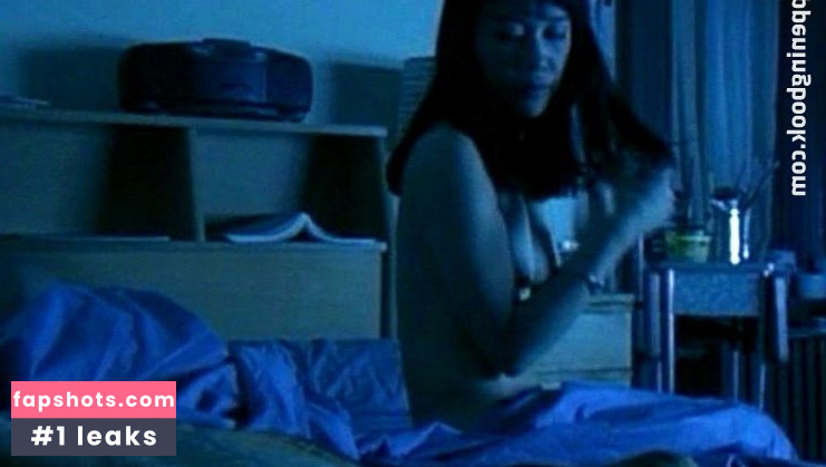 Sook-Yin Lee gallery photo #15