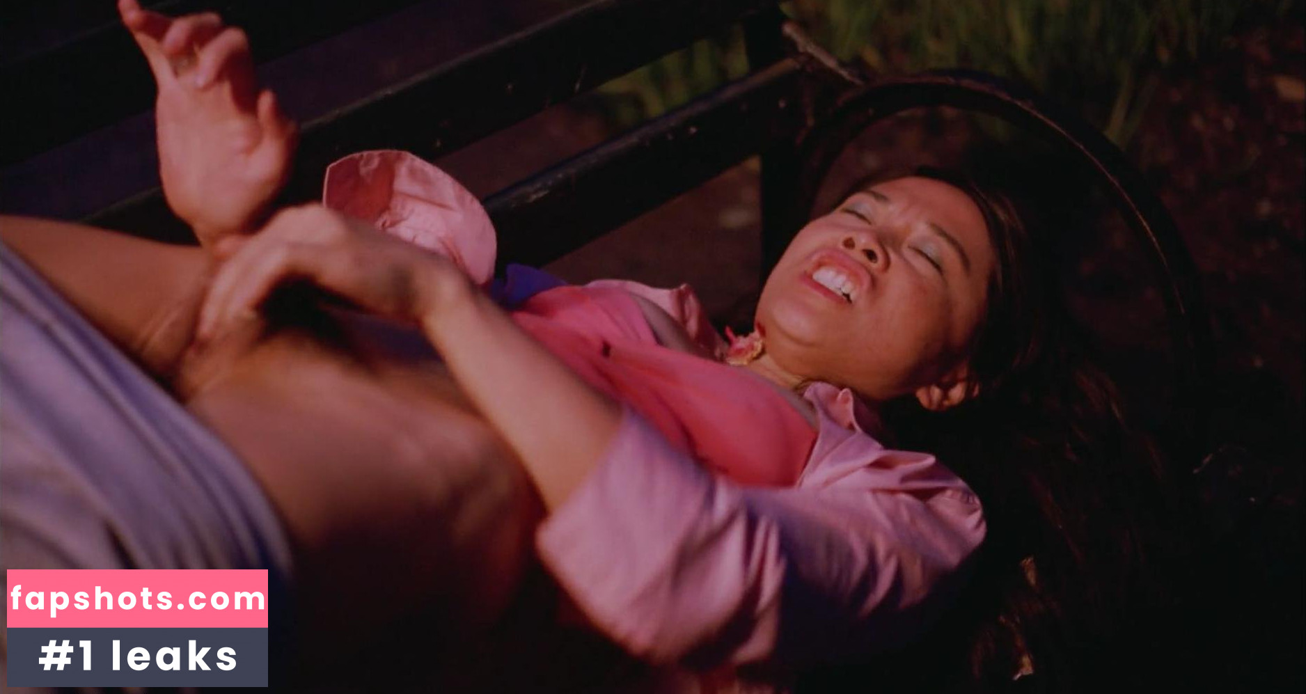 Sook-Yin Lee gallery photo #30