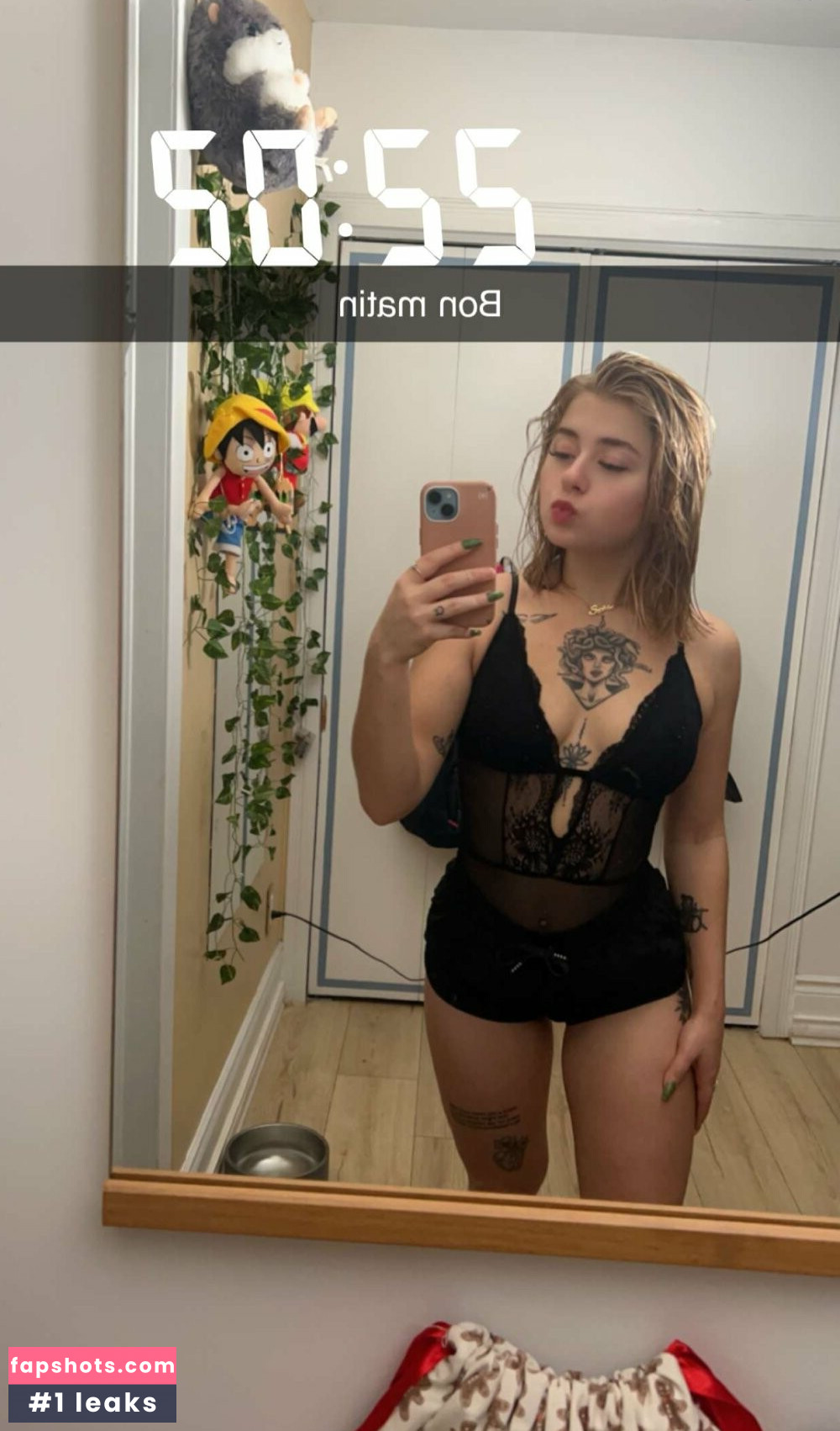 Soph_labe gallery photo #4