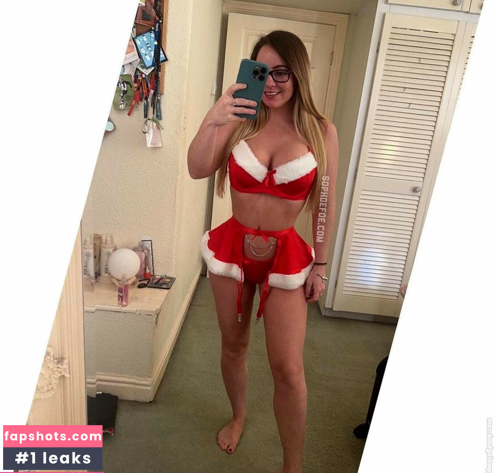 sophdefoe gallery photo #9