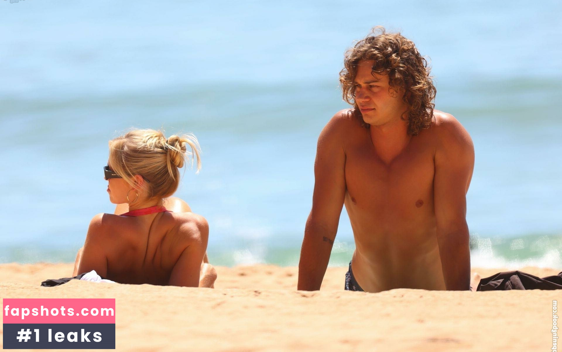 Sophea Pennington gallery photo #2