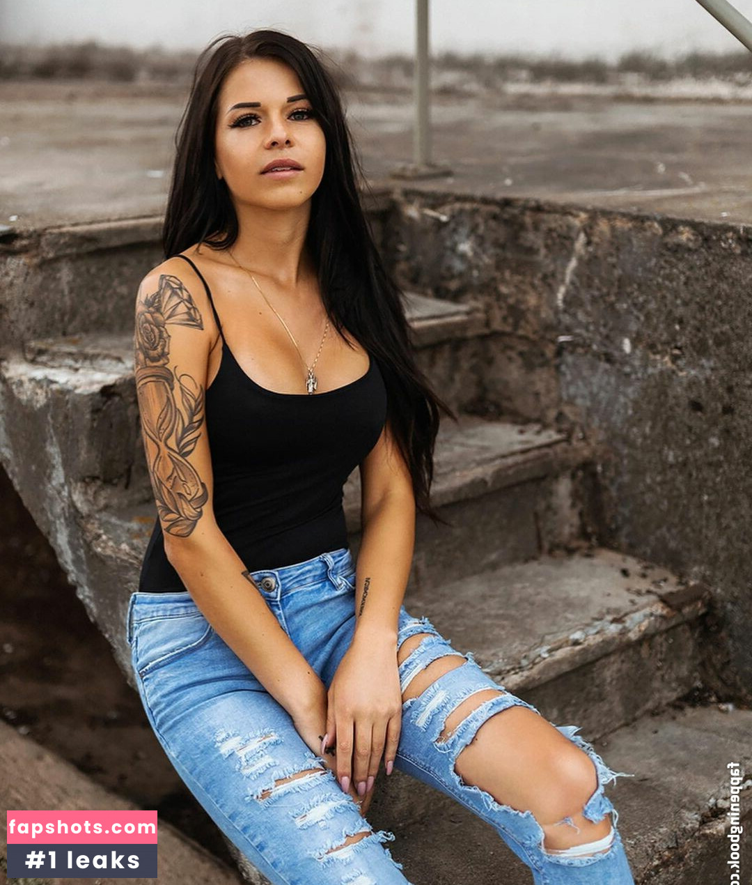 sophia_allin gallery photo #32